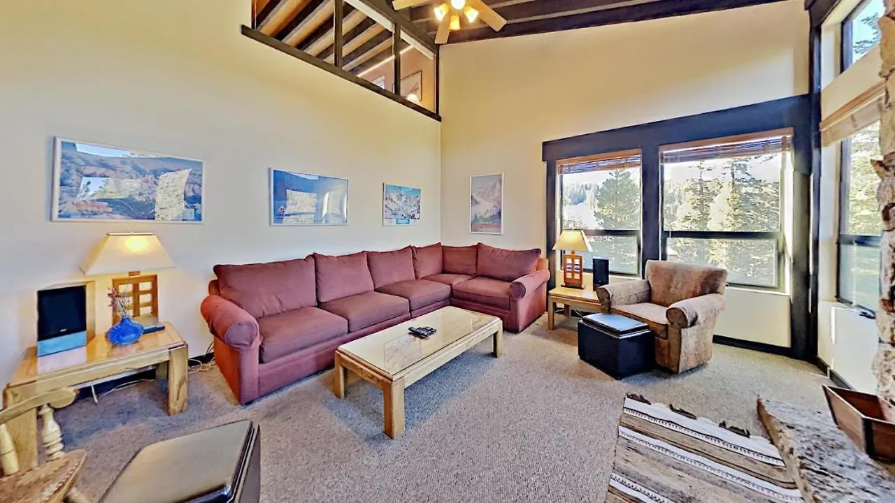 Apartment Slopeside Four Bedroom Homes At 1849 Condos - Free Wifi & Parking! Mammoth Lakes