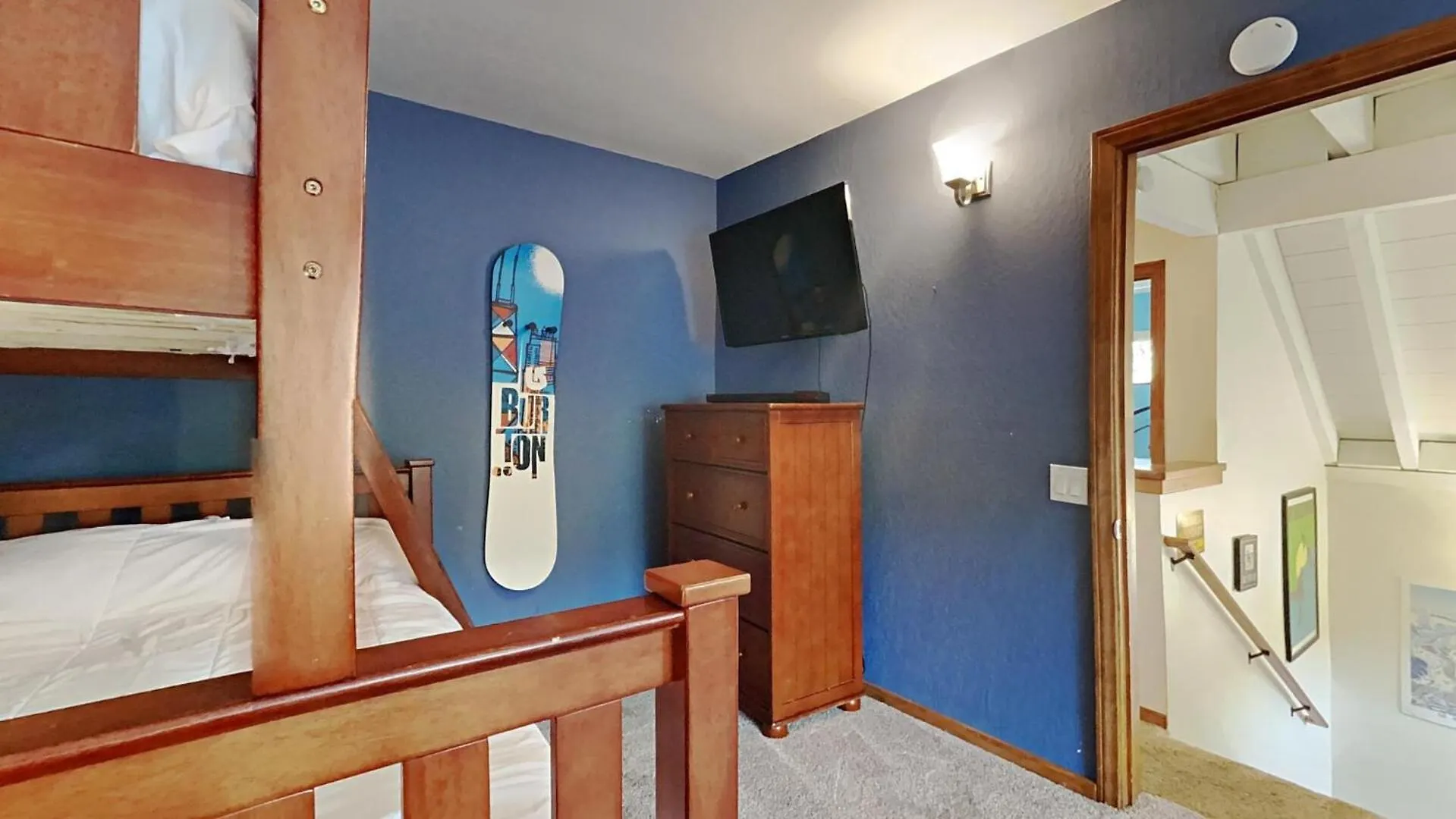 Slopeside Four Bedroom Homes At 1849 Condos - Free Wifi & Parking! Mammoth Lakes 0*,