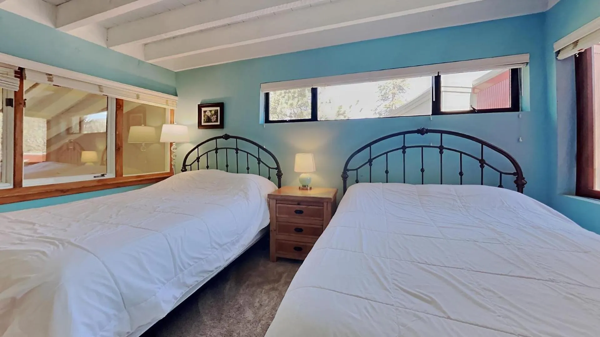 Slopeside Four Bedroom Homes At 1849 Condos - Free Wifi & Parking! Mammoth Lakes 0*,  United States