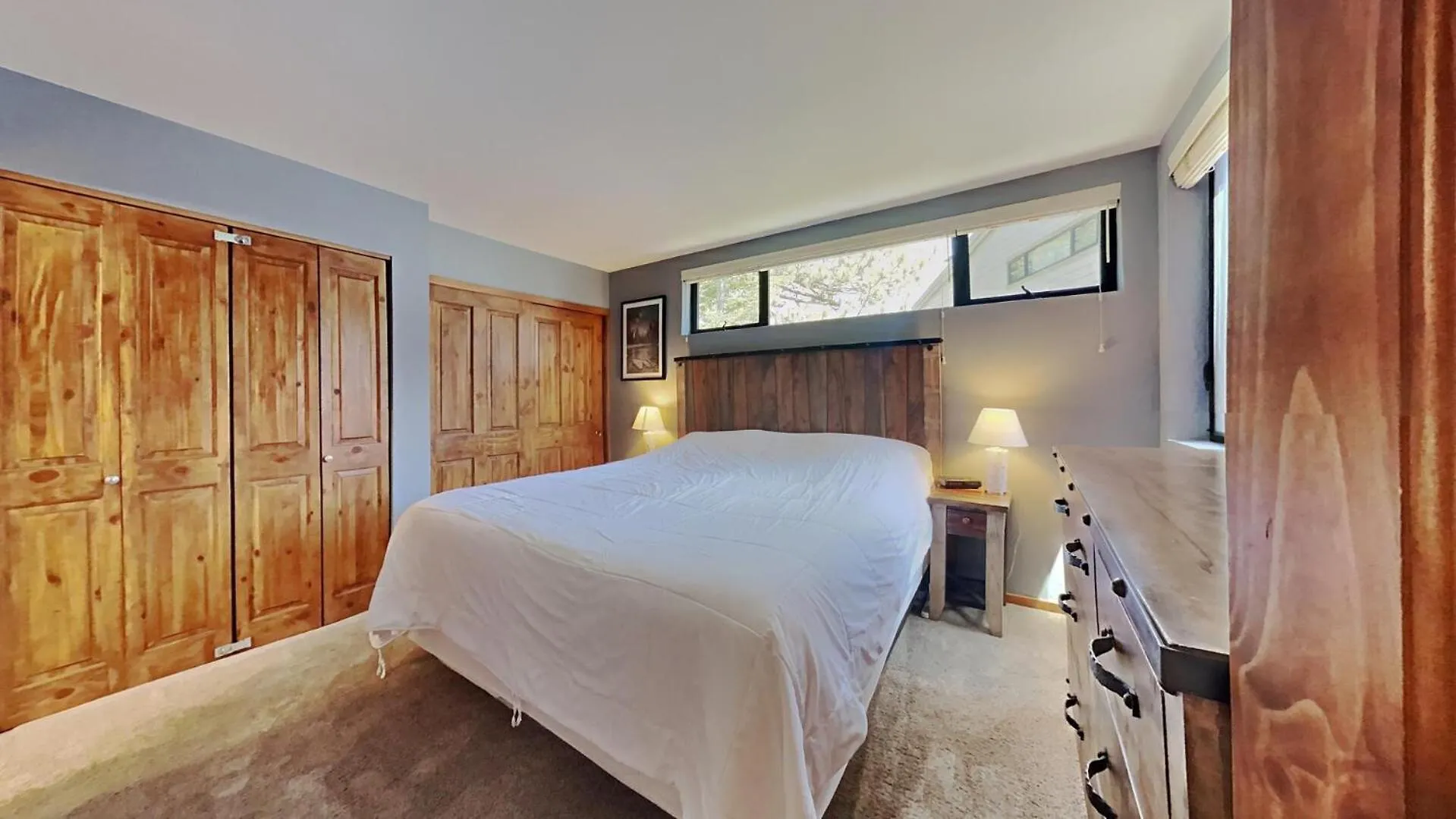 Slopeside Four Bedroom Homes At 1849 Condos - Free Wifi & Parking! Mammoth Lakes Apartment